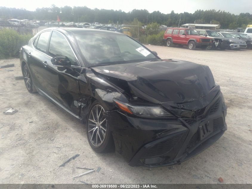 2022 TOYOTA CAMRY SE/NIGHT SHADE - 4T1T11AK5NU683373