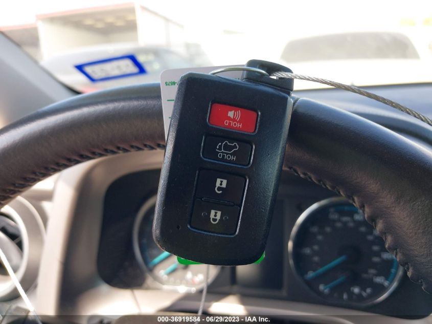 2017 TOYOTA RAV4 HYBRID LIMITED JTMDJREV4HD074128