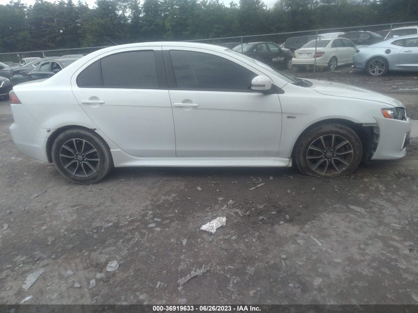 VIN JA32U2FUXHU004823 2017 MITSUBISHI LANCER ES