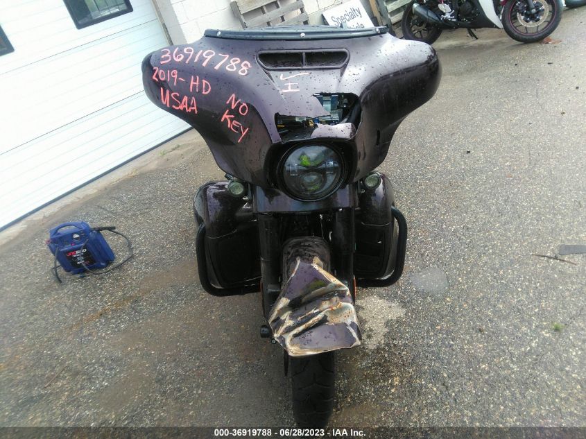 2019 HARLEY-DAVIDSON FLHXSE 1HD1PXL11KB958907