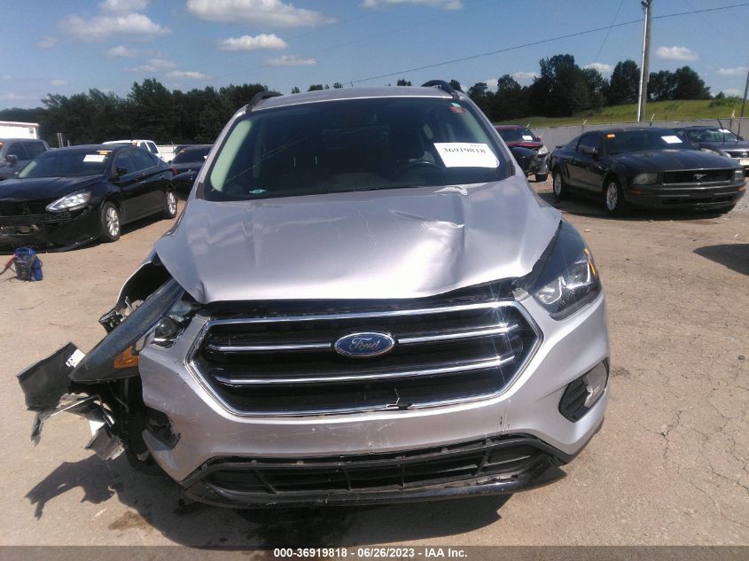 2017 FORD ESCAPE TITANIUM - 1FMCU0JD3HUC12863