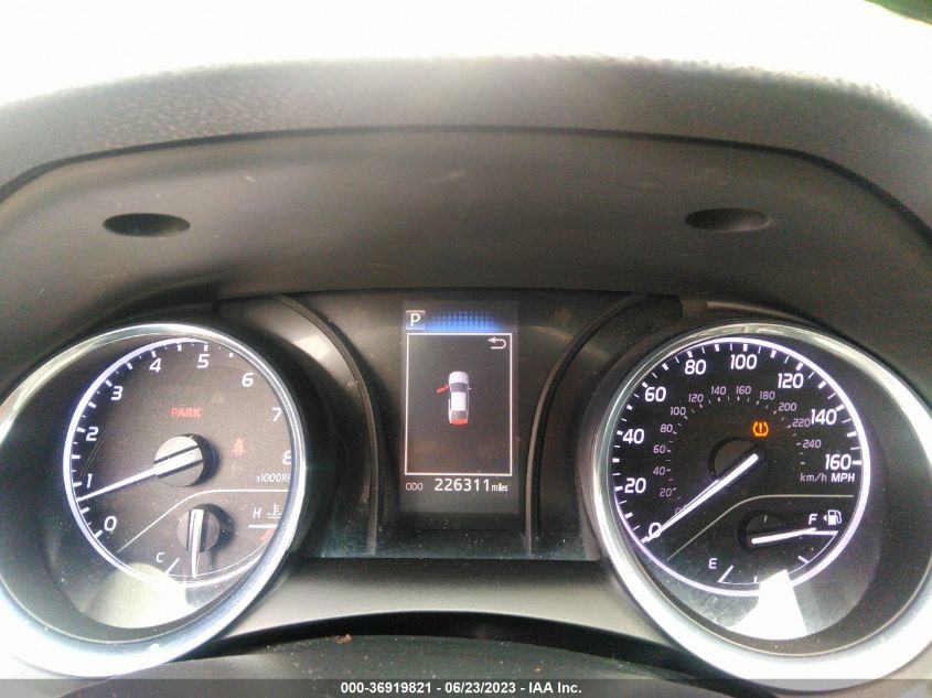 2019 TOYOTA CAMRY LE/SE/XLE/L - 4T1B11HK9KU746715