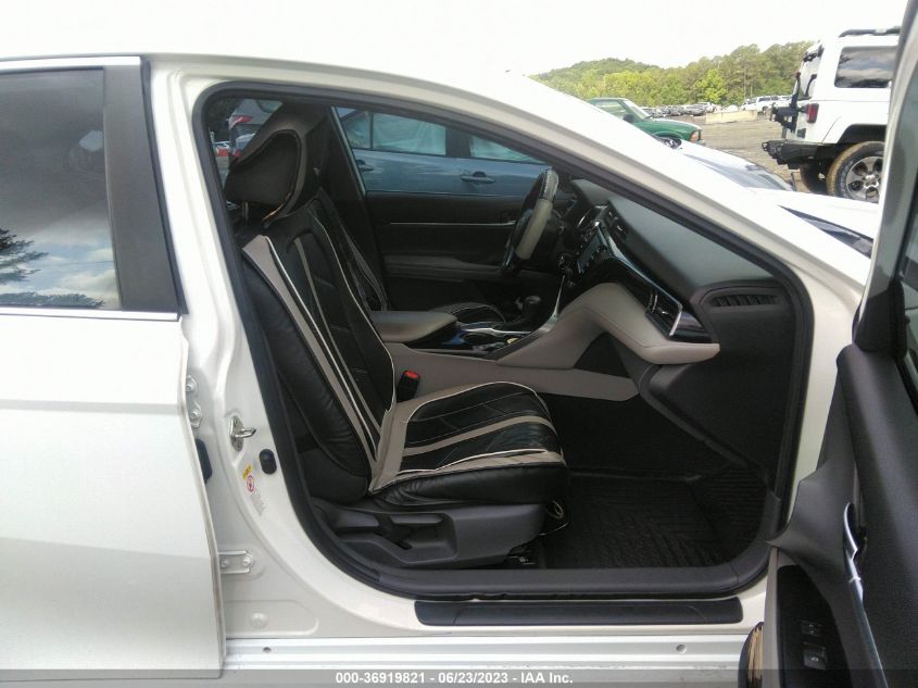 2019 TOYOTA CAMRY LE/SE/XLE/L - 4T1B11HK9KU746715