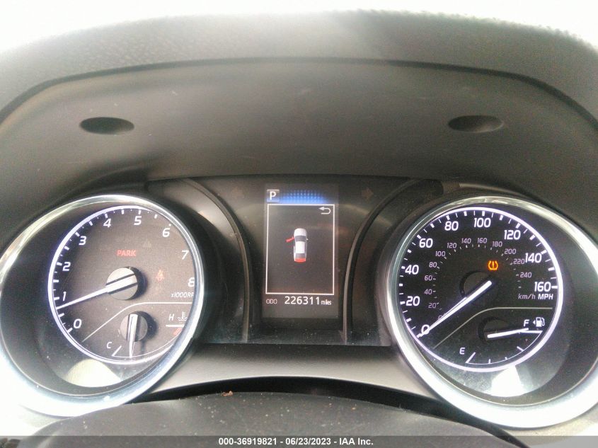 2019 TOYOTA CAMRY LE/SE/XLE/L - 4T1B11HK9KU746715