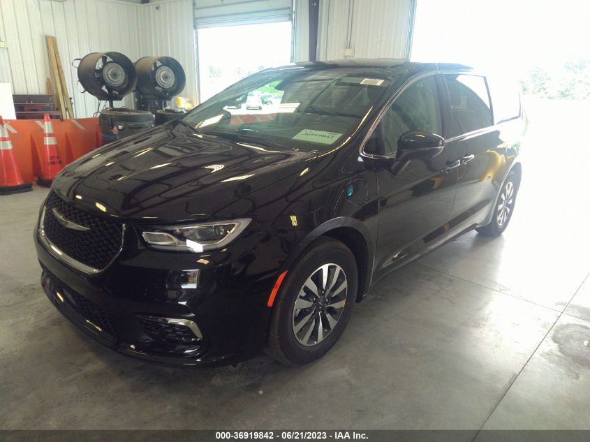 2023 CHRYSLER PACIFICA HYBRID TOURING L - 2C4RC1L74PR569317