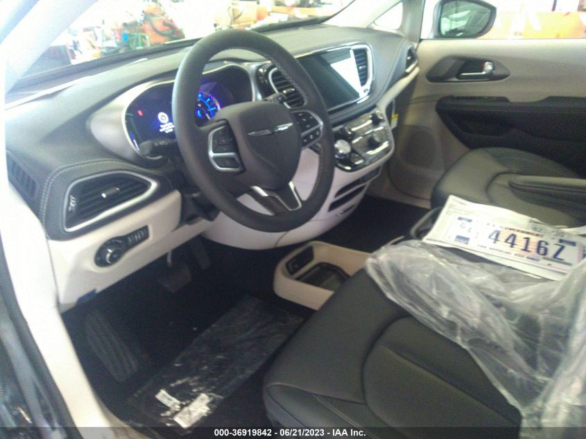 2023 CHRYSLER PACIFICA HYBRID TOURING L - 2C4RC1L74PR569317