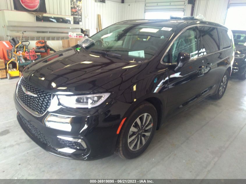 2023 CHRYSLER PACIFICA HYBRID TOURING L - 2C4RC1L75PR575661