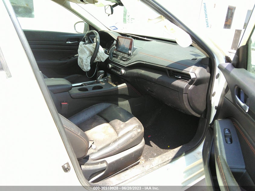 VIN 1N4BL4CV4LN320305 2020 NISSAN ALTIMA 2.5 SR