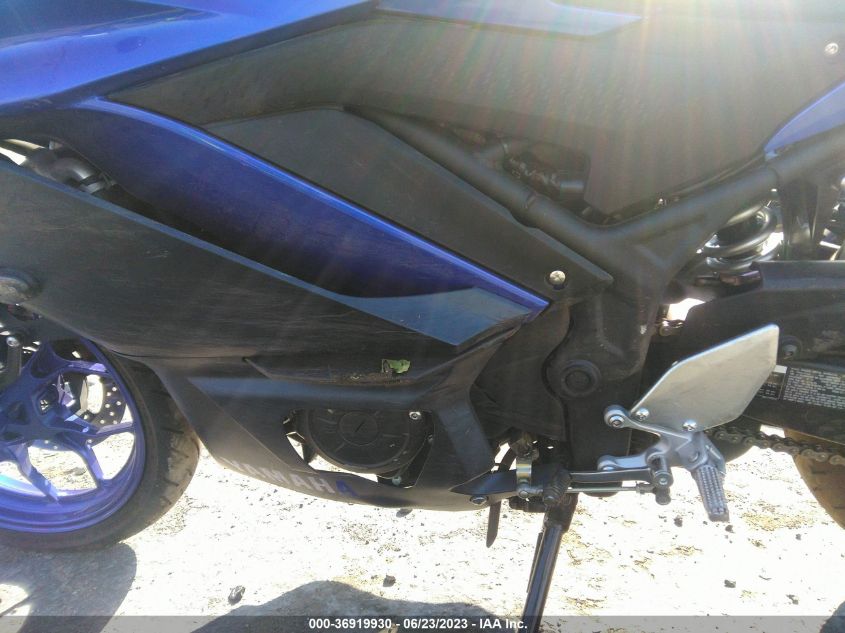 2022 YAMAHA YZFR3 A MH3RH18Y7NK008514