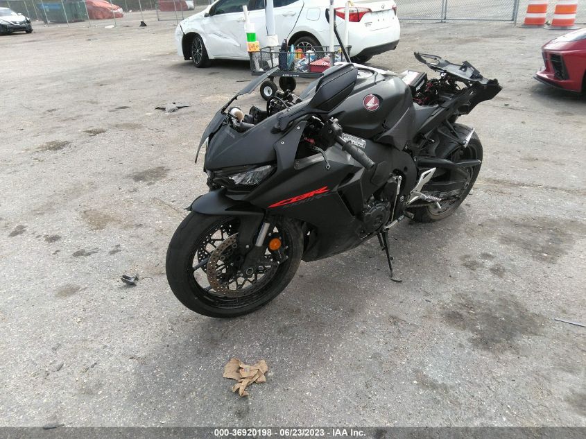 2021 HONDA CBR1000, VIN: JH2SC771XMK400012