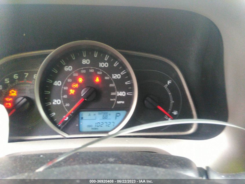 2015 TOYOTA RAV4 XLE - 2T3WFREV3FW222537