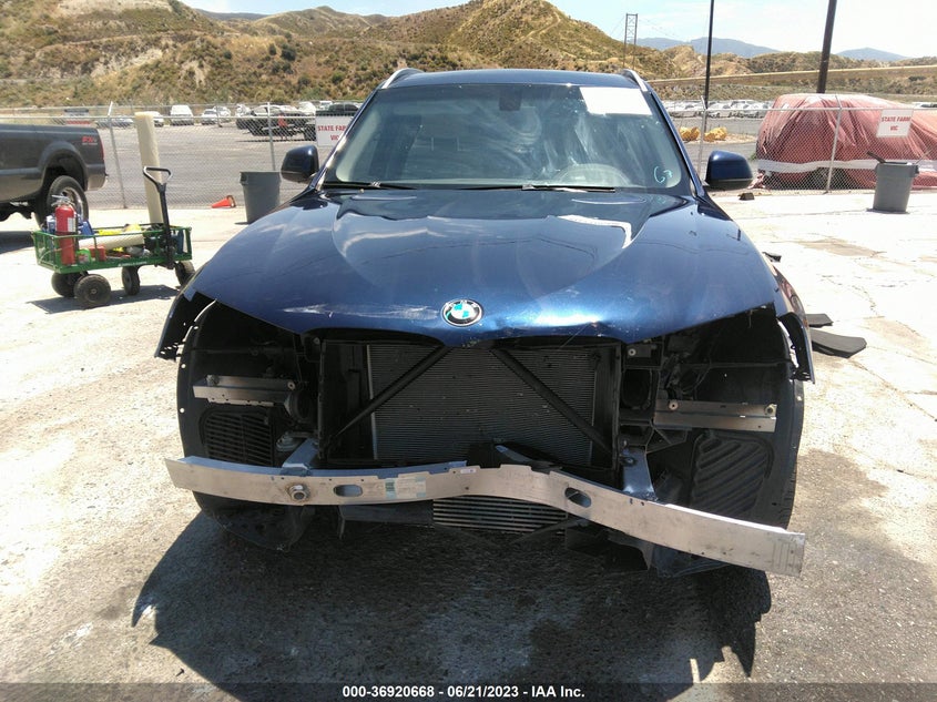 VIN 5UXWZ7C50H0T44325 2017 BMW X3 SDRIVE28I