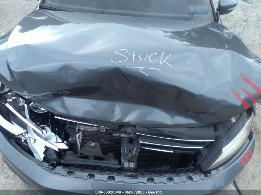 2018 VOLKSWAGEN JETTA SE/WOLFSBURG - 3VWDB7AJ5JM237249
