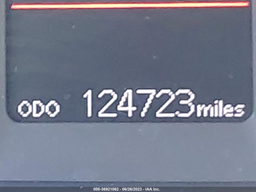 2018 TOYOTA COROLLA L/LE/XLE/SE/XSE - 2T1BURHE9JC107931