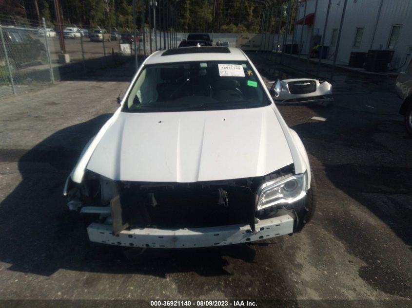 2019 CHRYSLER 300 LIMITED - 2C3CCAEG1KH585738