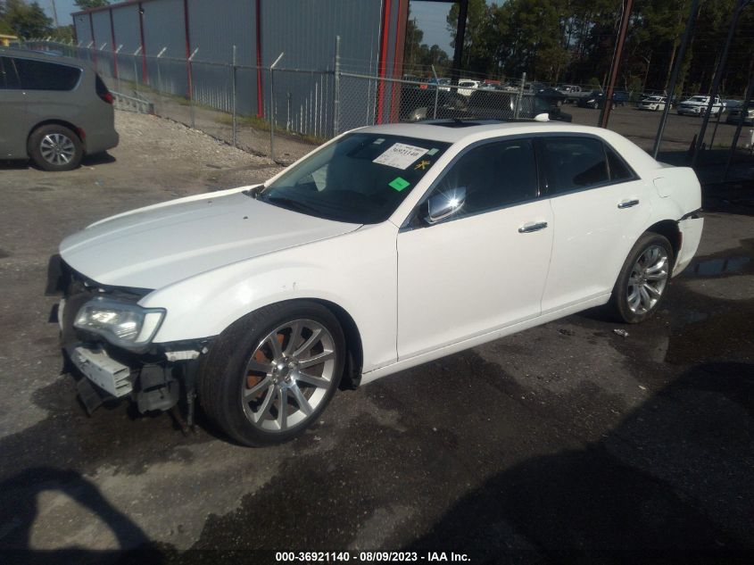 2019 CHRYSLER 300 LIMITED - 2C3CCAEG1KH585738