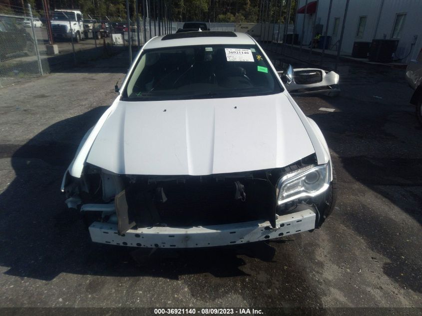 2019 CHRYSLER 300 LIMITED - 2C3CCAEG1KH585738