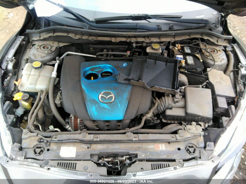 2013 MAZDA MAZDA3 I GRAND TOURING - JM1BL1MP7D1771679