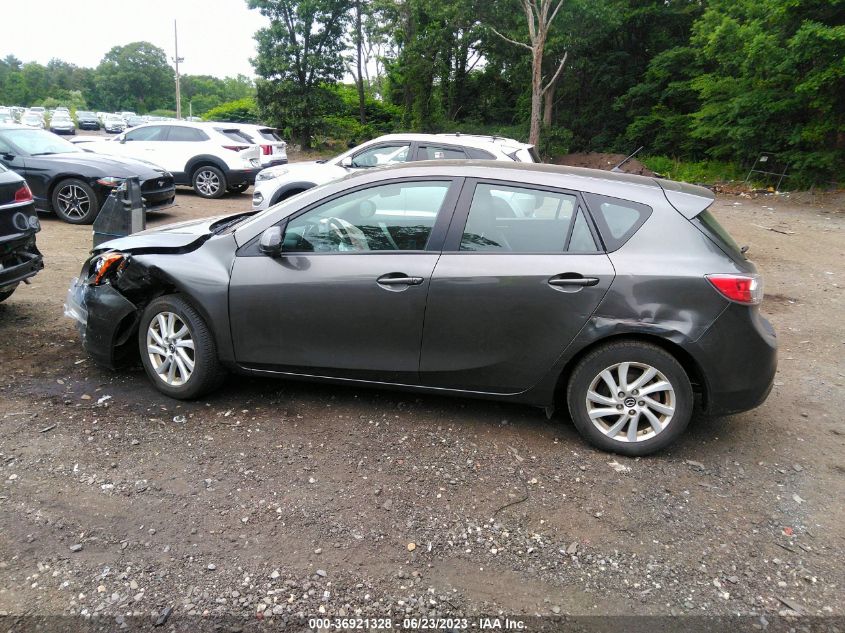 2013 MAZDA MAZDA3 I GRAND TOURING - JM1BL1MP7D1771679