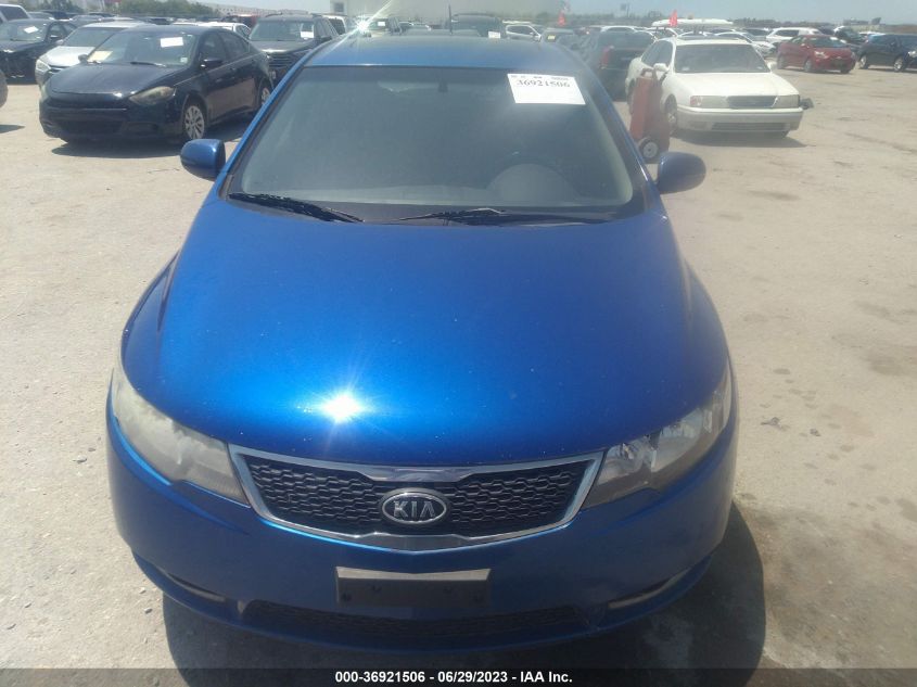 2013 KIA FORTE 5-DOOR SX - KNAFW5A33D5665639