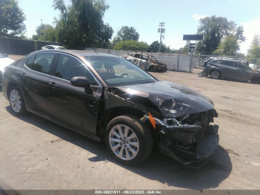 2018 TOYOTA CAMRY L/LE/XLE/SE/XSE - 4T1B11HK6JU642777