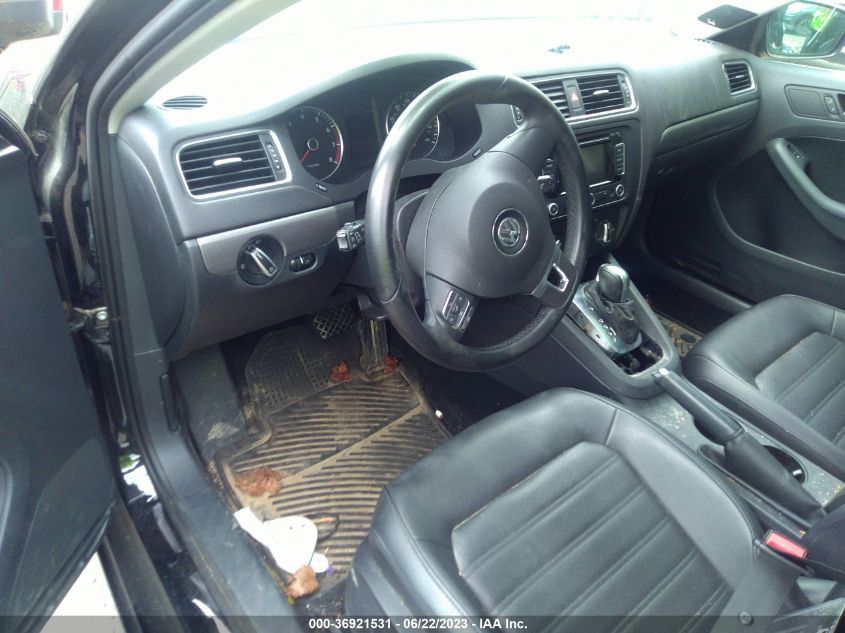 2013 VOLKSWAGEN JETTA SEDAN SEL W/NAV - 3VWLP7AJXDM424312