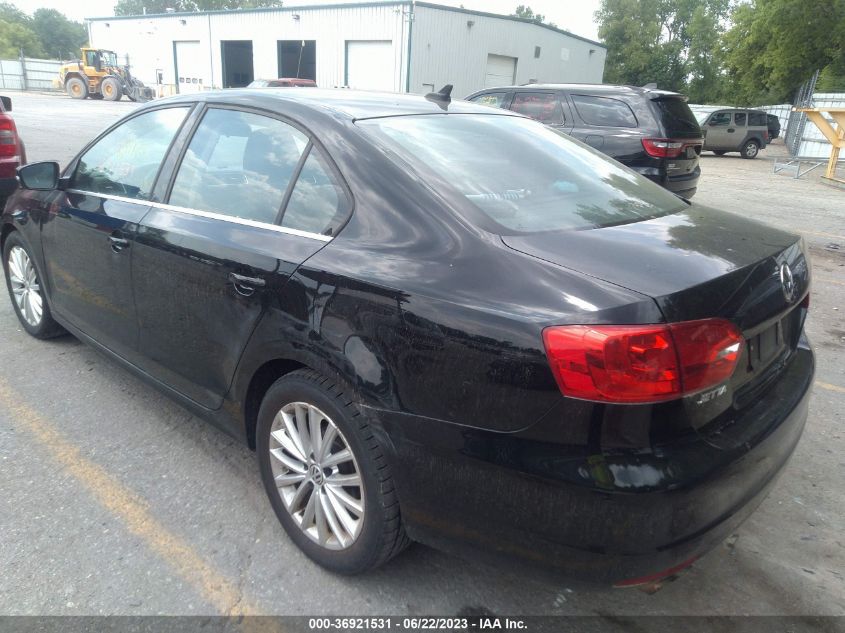 2013 VOLKSWAGEN JETTA SEDAN SEL W/NAV - 3VWLP7AJXDM424312