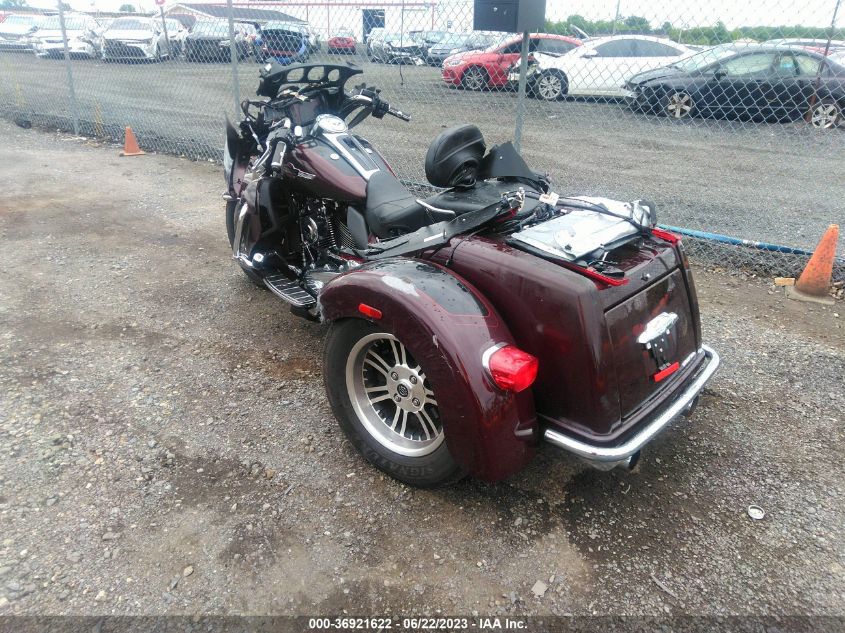 2022 HARLEY-DAVIDSON FLHTCUTG - 1HD1MAF11NB852673