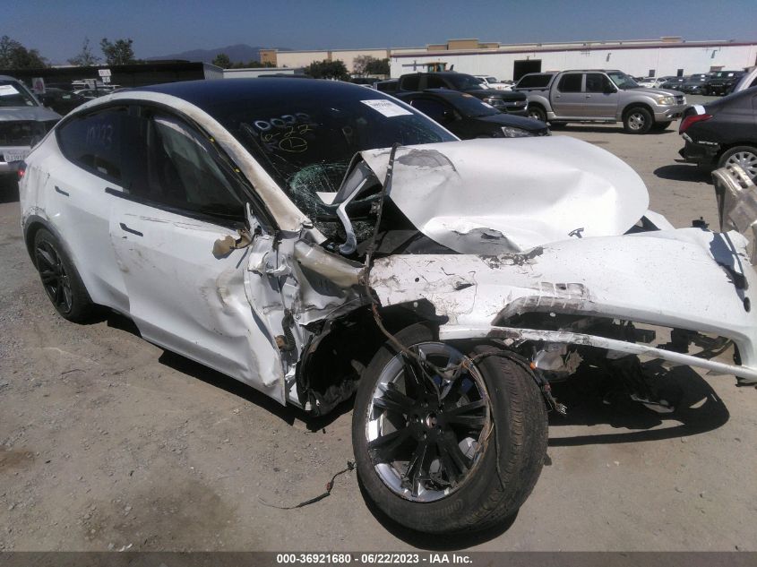 2020 TESLA MODEL Y LONG RANGE - 5YJYGDEE2LF055629