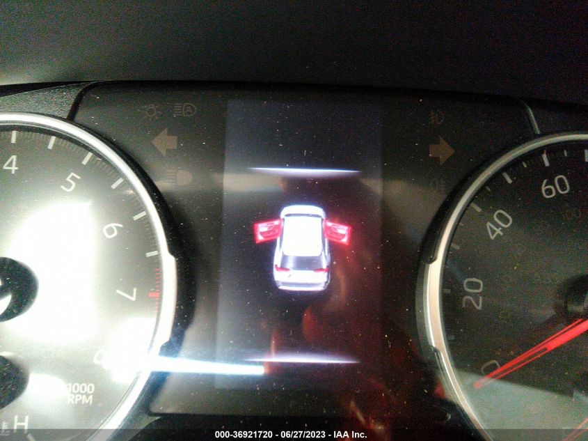 2019 TOYOTA RAV4 XLE/XLE PREMIUM - JTMP1RFV9KD013974