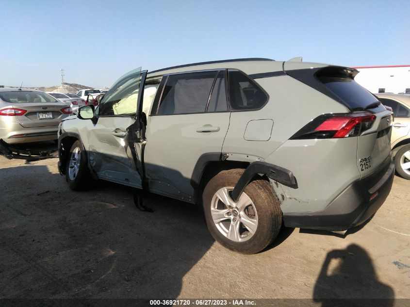 2019 TOYOTA RAV4 XLE/XLE PREMIUM - JTMP1RFV9KD013974