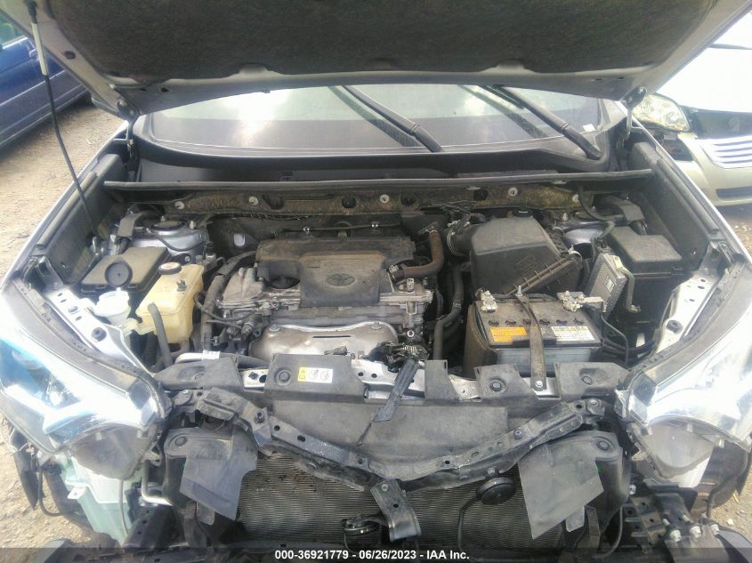 2018 TOYOTA RAV4 LE - JTMZFREV0JD124617