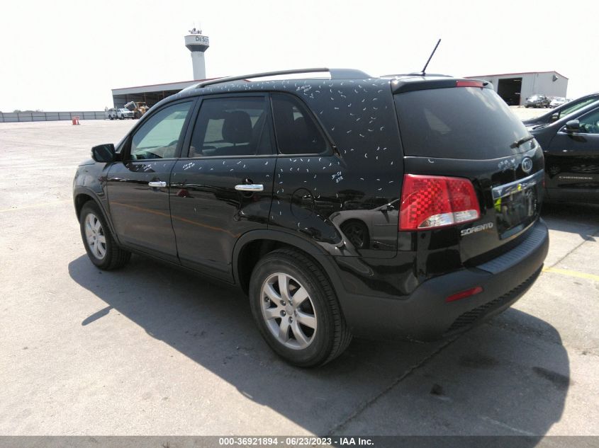 2013 KIA SORENTO LX - 5XYKT4A23DG335020