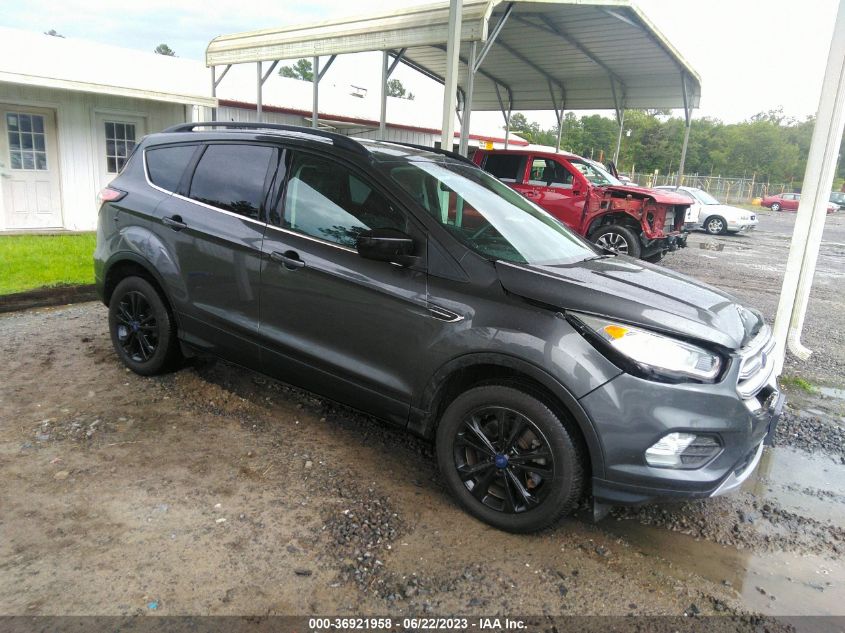 2018 FORD ESCAPE SEL - 1FMCU9HD7JUB65806