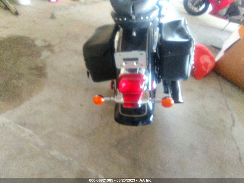 2003 SUZUKI VL800 JS1VS54A632105418