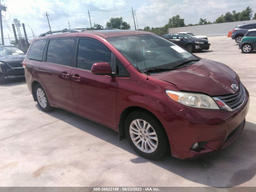 2013 TOYOTA SIENNA XLE AAS/XLE/LTD - 5TDYK3DC9DS330189