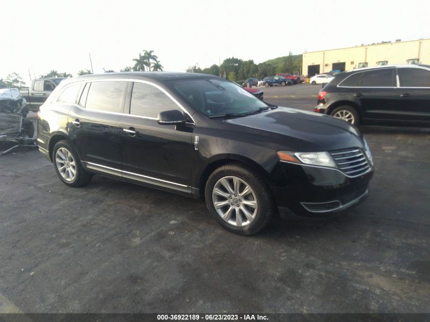 2017 LINCOLN MKT - 2LMHJ5FK5HBL01752