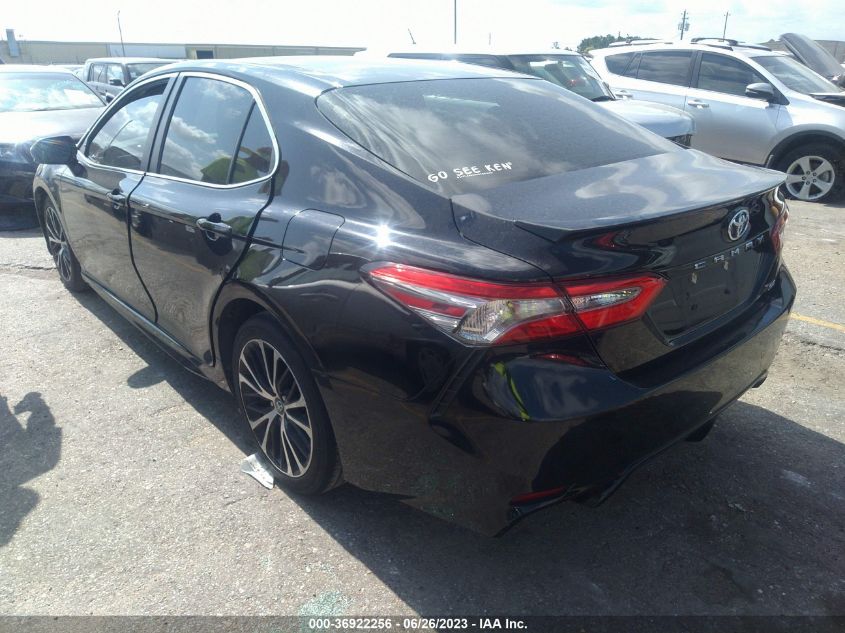 2018 TOYOTA CAMRY L/LE/XLE/SE/XSE - 4T1B11HK3JU157710