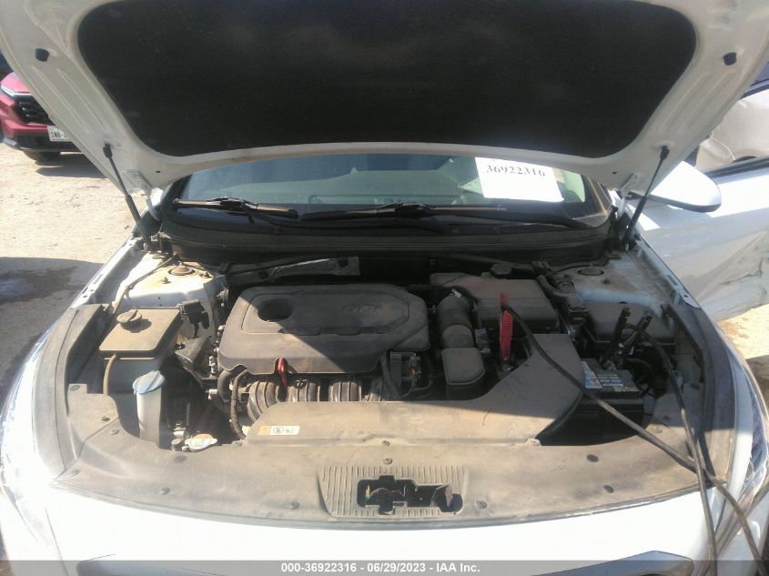 2015 HYUNDAI SONATA 2.4L SE - 5NPE24AF6FH219650