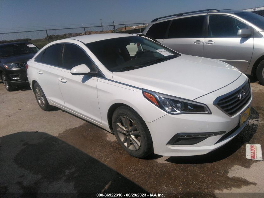 2015 HYUNDAI SONATA 2.4L SE - 5NPE24AF6FH219650