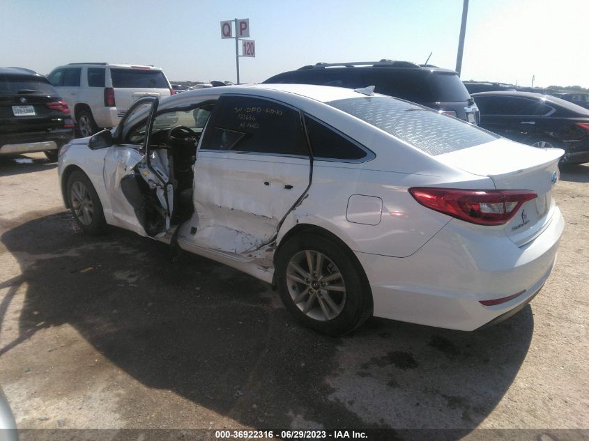 2015 HYUNDAI SONATA 2.4L SE - 5NPE24AF6FH219650