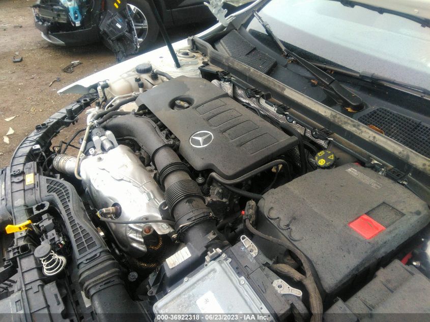 2022 MERCEDES-BENZ A-CLASS A 220 - W1K3G4FB0NJ338336