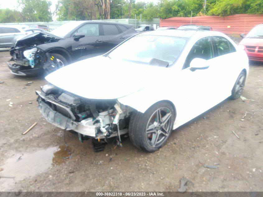 2022 MERCEDES-BENZ A-CLASS A 220 - W1K3G4FB0NJ338336