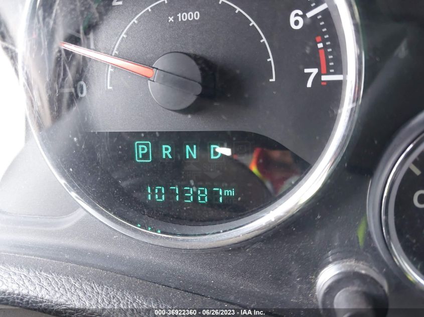 2016 JEEP WRANGLER UNLIMITED SAHARA - 1C4BJWEG3GL305581
