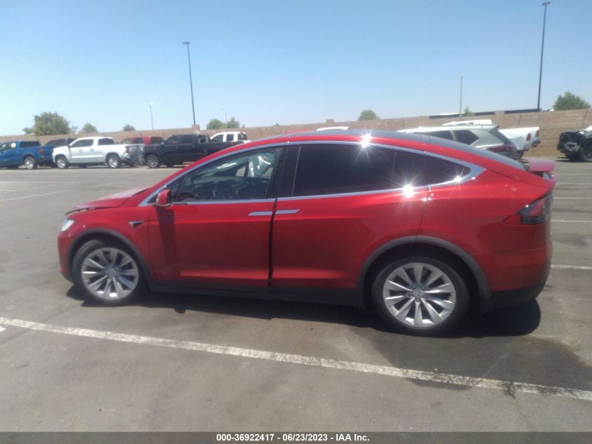 2017 TESLA MODEL X 90D/75D/100D - 5YJXCBE29HF061369