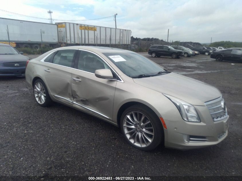 2014 CADILLAC XTS PLATINUM - 2G61S5S36E9123966