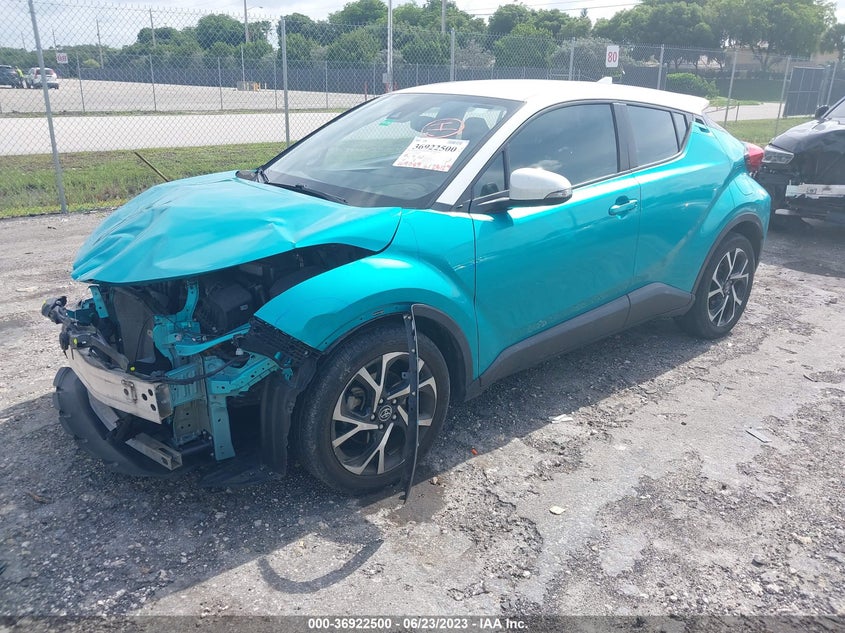 VIN NMTKHMBX5JR062011 2018 TOYOTA C-HR XLE