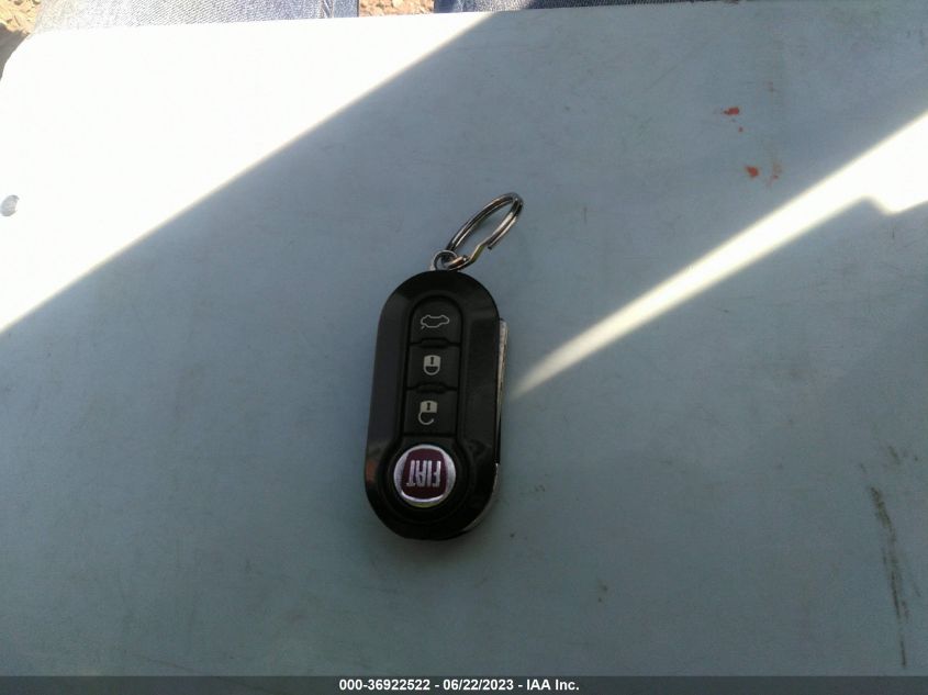 2015 FIAT 500 POP - 3C3CFFARXFT615893