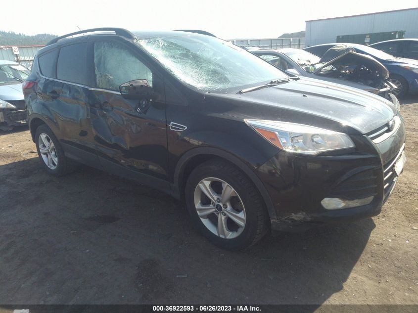 2016 FORD ESCAPE SE - 1FMCU9G92GUB26370