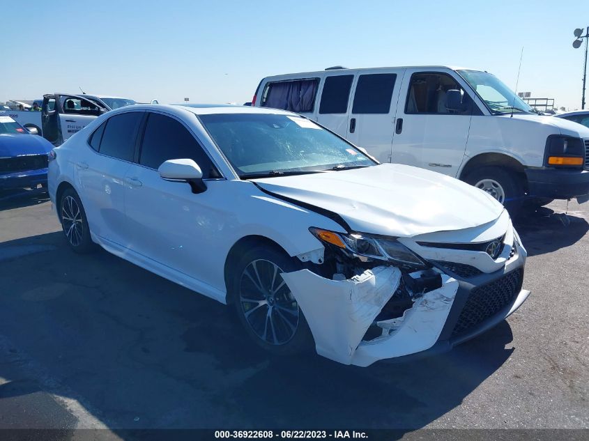 2019 TOYOTA CAMRY LE/SE/XLE/L - 4T1B11HK1KU801352